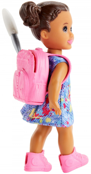 17446506664879-barbieartteacher