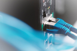 17446512435179-digitusswitchindustrialea8portegigabitpoenongestito2uplink