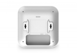 17446536517604-engeniusecw220puntoaccessowlan1200mbitsbiancosupportopoweroverethernetpoe