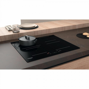 17446562269007-hotpointaristonpianocotturaainduzionehq5660sne