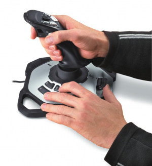 17446876373973-logitechg942000031perifericadigioconerobiancousb20joystickdigitalepc