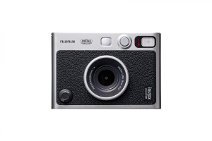 17446999551884-fujifilminstaxminievo152560x1920pixelcmosneroargento