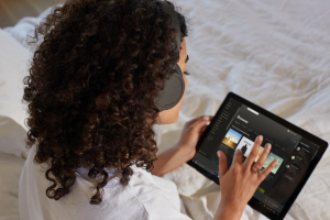 17447051703105-microsoftsurfaceprox4glte256gb33cm1316gbwifi580211acwindows10proplatino