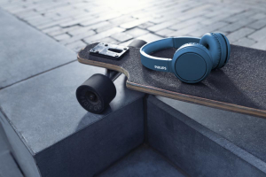 17447083932215-philips4000seriestah4205bl00cuffiaeauricolarewirelessapadiglionemusicaechiamateusbtipocbluetoothblu