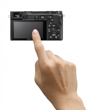 17447100581612-sonyalpha6100fotocameradigitalemirrorlessconobiettivointercambiabileselp1650mmsensoreapscrealtimeeyeaferealtimetrackingeautofocusnero