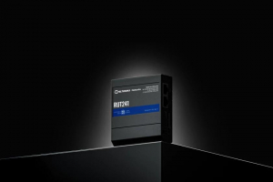 17447120410846-teltonikarut241routerdiretecellulare