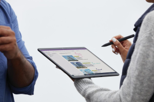 17448550911487-microsoftsurfaceprox4glte256gb33cm1316gbwifi580211acwindows10pronero