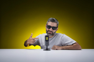 17449405817586-razerseirenemoteneromicrofonodastudio