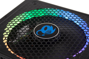 1744941724385-deepgamingrgb850rainbowalimentatorepercomputer850w204pinatxatxnero