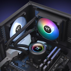 17449606310567-thermaltaketh120processoreraffreddatorediliquidituttoinuno12cmnero1pz