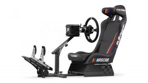 1744970816273-playseatevolutionpronascarsediapergaminguniversalesedutaimbottitanero