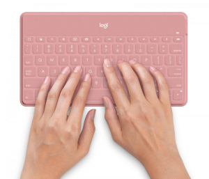 17449738875976-logitech920010047tastieraperdispositivomobilefrancesebluetoothrosa
