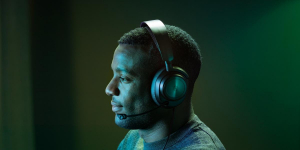 1744973974766-steelseriesarctisnovaproxboxauricolarecablatoapadiglionegamingnero