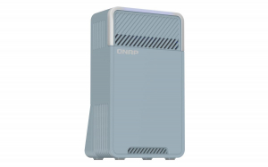 17449823036207-qnapqmiro201wrouterwirelessgigabitethernetdualband24ghz5ghzblu