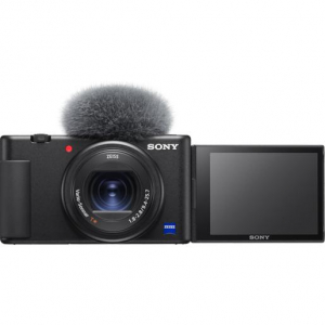174498832123-sonyzv11201mpexmorrscmos8192x1856pixelnero