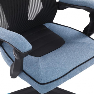 17449895440008-newskillgamingerossediadagamingperpcsedutaimbottitaneroblugrigio