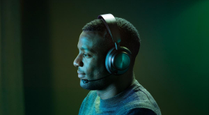 17449940773944-steelseriesarctisnovaprowirelessxboxauricolareconcavoesenzacavoapadiglionegamingbluetoothbasediricaricanero