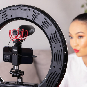 17450047868041-rodevideomicgoiineromicrofonodatavolo