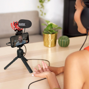 17450047885481-rodevideomicgoiineromicrofonodatavolo