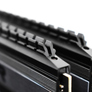 17450067058695-patriotmemoryviper4pvb416g440c8kmemoria16gb2x8gbddr44400mhz
