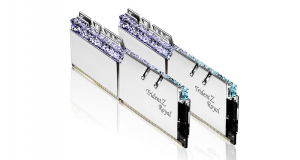 17450071639013-gskilltridentzroyalf44000c18d32gtrsmemoria32gb2x16gbddr44000mhz