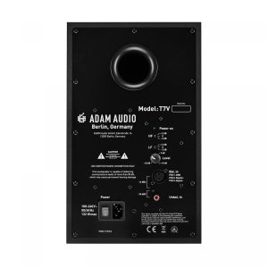 17450091847782-adamt7vnero