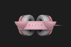 174504767489-razerkrakenkittyquartzedcuffiacablataapadiglionerosa