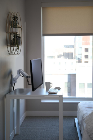 17450479585015-ergotronlxserieslxwallmonitorarm864cm34paretebianco
