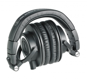17451292147042-audiotechnicaathm50xcuffiaeauricolarecuffiecablatoapadiglionemusicanero