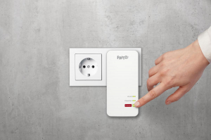 17451661395443-fritzpowerline1240axwlanset1200mbitscollegamentoethernetlanwifibianco2pz