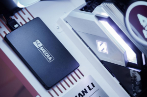 17452164796304-mymediamy25ssd128gb25serialataiii