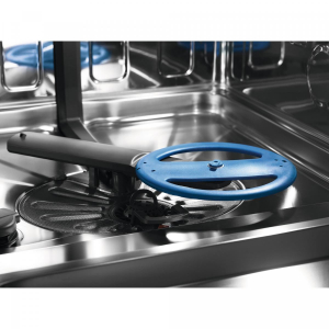 1745381095696-electroluxees47311lascomparsatotale13copertid