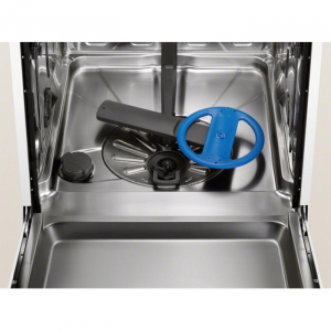 17457555299976-electroluxesf7552roxliberainstallazione13copertie