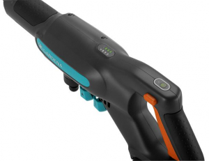 17461298599938-gardenaaquaclean2418vp4aidropulitricecompattabatteria250lhnerobluarancione