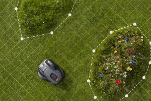 1746216609555-husqvarnaautomower410xeneratagliaerbarobotizzatobatteriagrigio