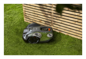 17462166139084-husqvarnaautomower410xeneratagliaerbarobotizzatobatteriagrigio