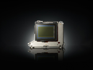17464911451399-sonyalpha7iifotocameramirrorlessadattaccoesensorefullframe243mp