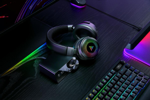 17468792241294-razerkrakenv4proauricolareconcavoesenzacavoapadiglionegamingusbtipoabluetoothnero