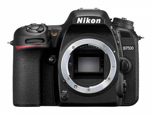 17435598942634-nikond7500corpodellafotocameraslr209mpcmos5568x3712pixelnero