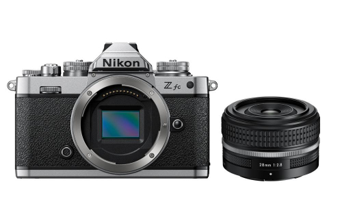 17435605771998-nikonzfc28sekitmilc209mpcmos5568x3712pixelneroargento