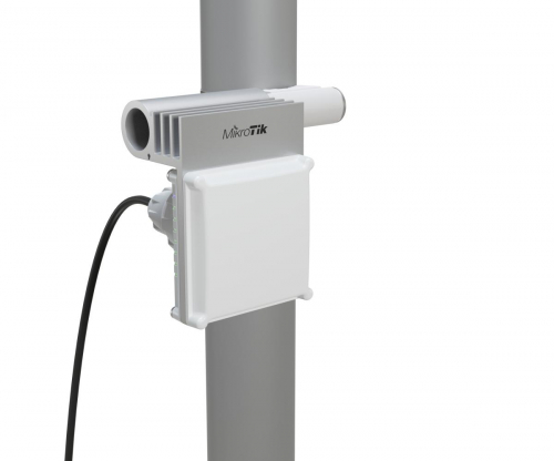 17442289723441-mikrotikcubesa60proacantennadireteantennaasettore115dbi