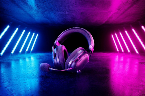 17443586559909-razerblacksharkv2proauricolarewirelessapadiglionegamingbluetoothnero