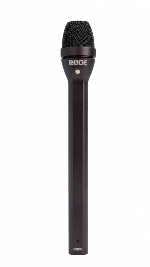 17451244596279-rodereporterneromicrofonodaintervista